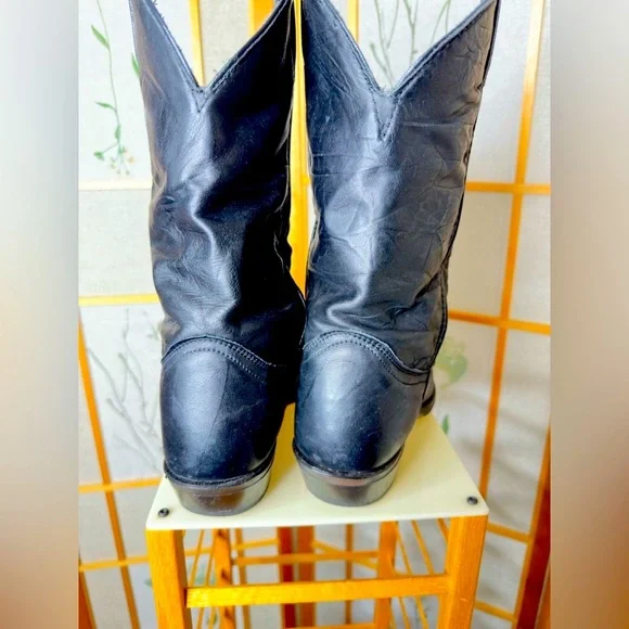 Black Code West leather cowboy boots for men. - Picture 3 of 12